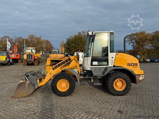 Radlader LIEBHERR L 509, 4+1 Schaufel, 3. Steuerkreis, Gabel