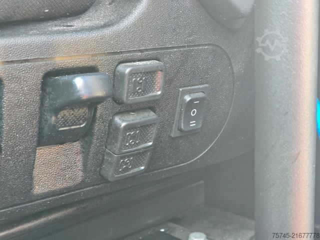 Standard tractor unit IVECO S-WAY 530 * ACC * VOLLLUFT * 2X TANK * KLIMAAUT