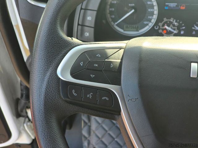 Standard tractor unit IVECO S-WAY 530 * ACC * VOLLLUFT * 2X TANK * KLIMAAUT