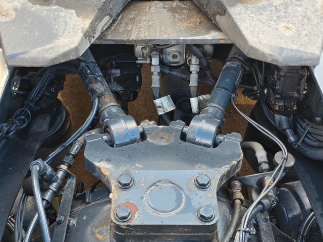 Standard tractor unit IVECO S-WAY 530 * ACC * VOLLLUFT * 2X TANK * KLIMAAUT