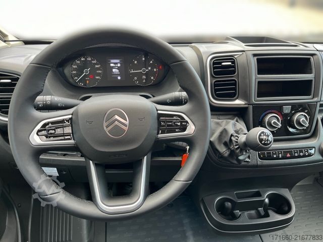 Teilintegriertes Wohnmobil CARADO pro+ V 337 Halbjahreswagen 2026 - 15 % Sparen