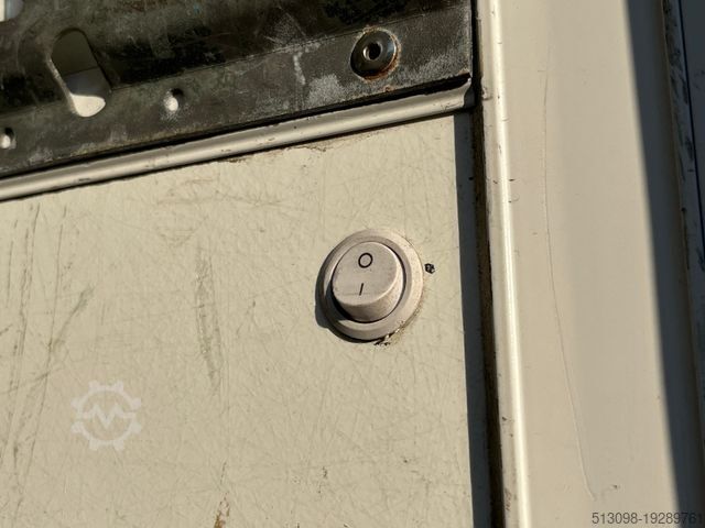 Transporter mit Koffer CITROEN JUMPER XXL KOFFER MIT PORTALTÜREN TEMPOMAT LED