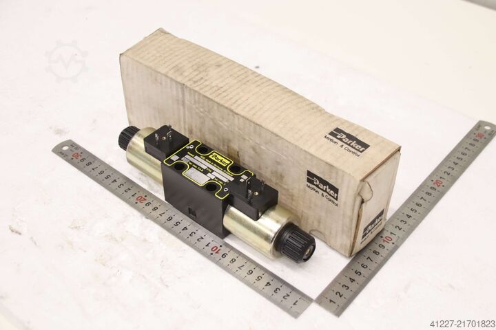 Wegeventil Parker D1VW8CNSWH75X753