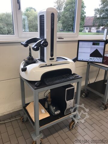 Tool presetter Speroni Werkzeugvoreinstellgerät