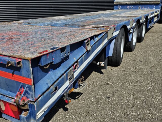 Low loader Faymonville STN-3U / HYDRAULIC RAMP / LIFT AXLE / SEMI TRAILER