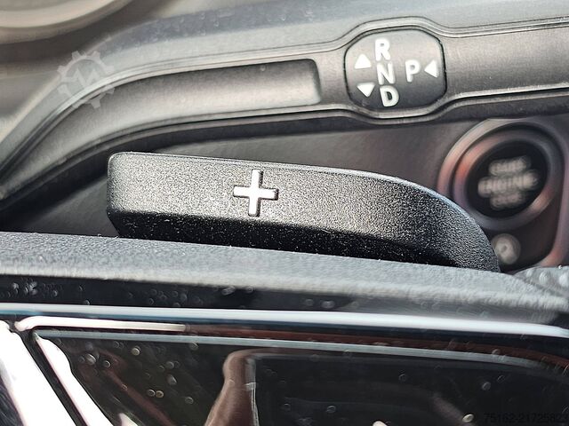 High-roof van MERCEDES-BENZ SPRINTER 317 L2H2 RWD Mbux10