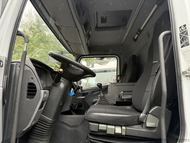 Truck mounted crane Mercedes-Benz Axor 2533 6X2 Kran Hiab 144-2