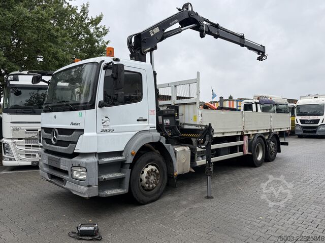 Flatbed truck Mercedes-Benz Axor 2533 6X2 Kran Hiab 144-2