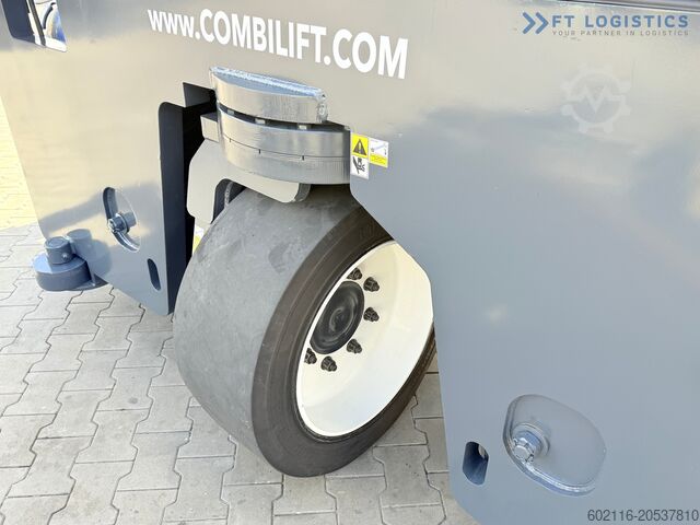 Four-way forklift Combilift C8000 GAS TRIPLEX 8300 WIDE POSITIONER