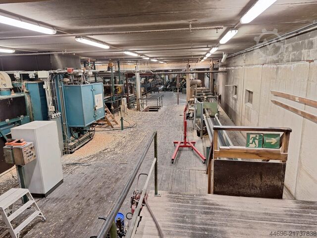 Ari Vislanda/Kockums chippers + double p ARI VISLANDA - Kochums sawmill line