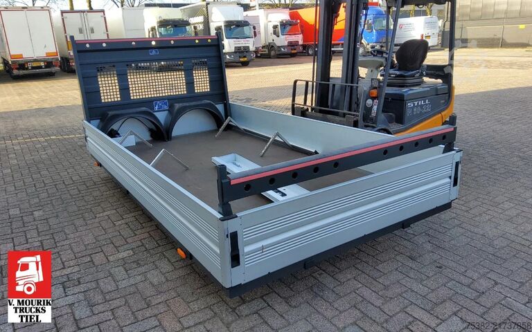 Flatbed Renault OPEN LAADBAK LENGTE 3.80 METER