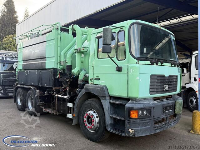 Vacuum truck MAN 33.364 6x4 Big axles, Steel springs, Manuel, St...