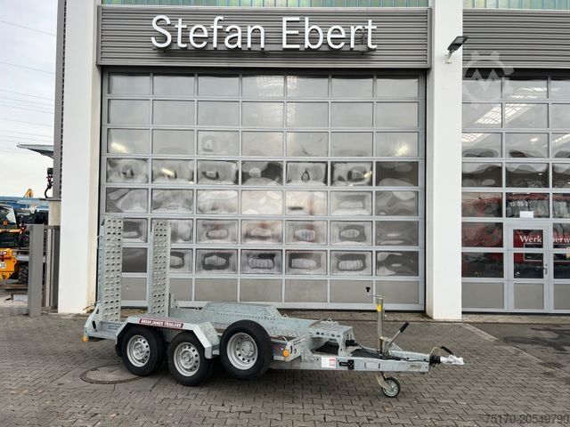 Low loader trailer BRIAN JAMES TRAILERS Cargo Digger Plant 2 / Länge: 2.800mm / 3.500kg