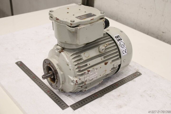 Elektromotor 0,55 kW 690 U/min ATB CD 90L2-8  Ex-geschützt
