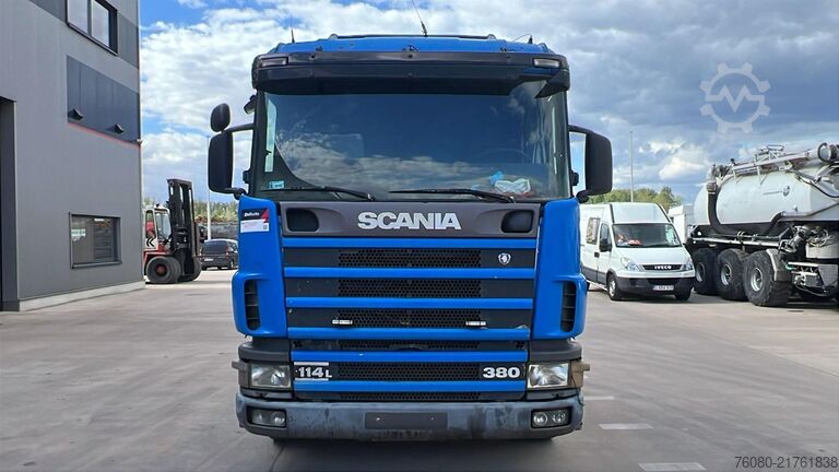 Standard tractor Scania 114 - 380 (FOR PARTS / ENGINE GEARBOX RUNNING /...