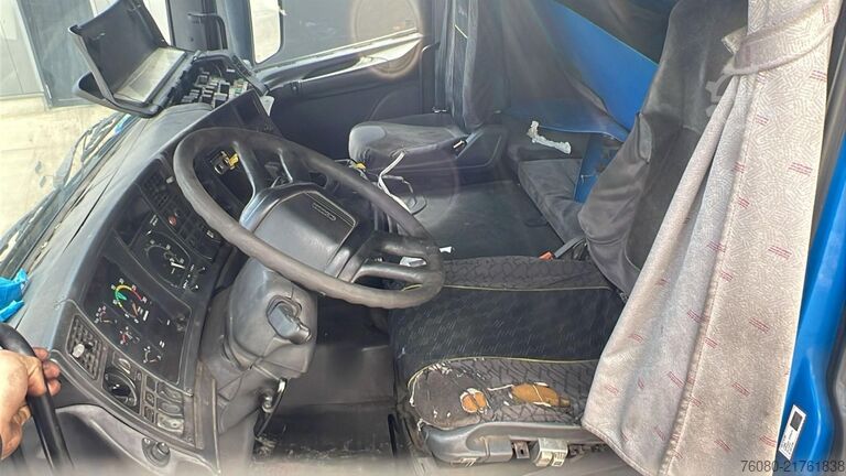Standard tractor Scania 114 - 380 (FOR PARTS / ENGINE GEARBOX RUNNING /...