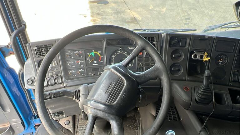 Standard tractor Scania 114 - 380 (FOR PARTS / ENGINE GEARBOX RUNNING /...