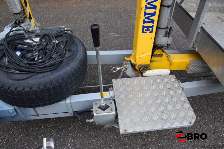 Trailer-mounted aerial work platform + Self-propelled Ommelift 1830 EBZX Aanhangerhoogwerker