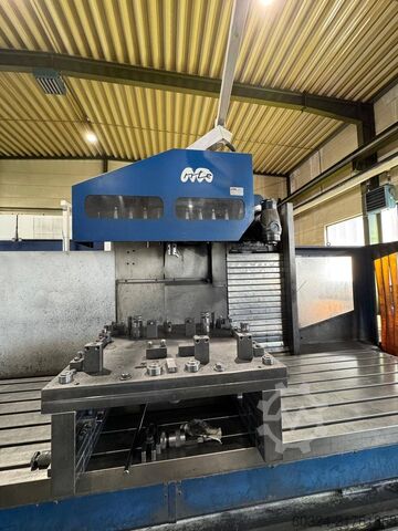 CNC - Bed Milling Machine MTE BF 4200