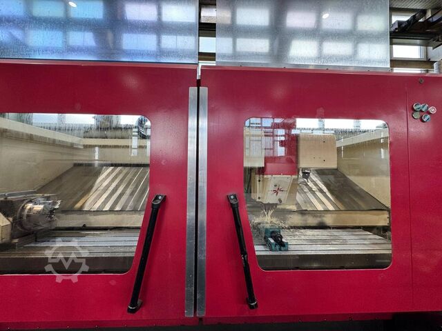 CNC - Bearbeitungszentrum HEDELIUS CB 70 - 3200