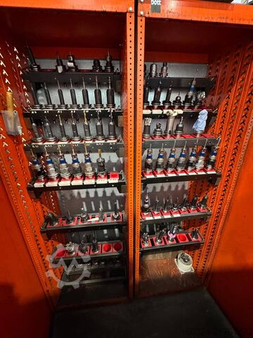 CNC - Bearbeitungszentrum HEDELIUS CB 70 - 3200