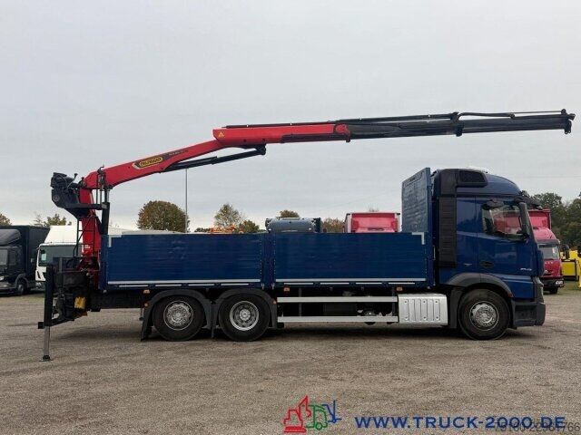 Flatbed truck Mercedes-Benz Actros 2643 StreamSpace Kran Palfinger PK20.501L