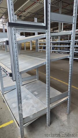 Shelf rack with inclined shelf SSI Schäfer R3000