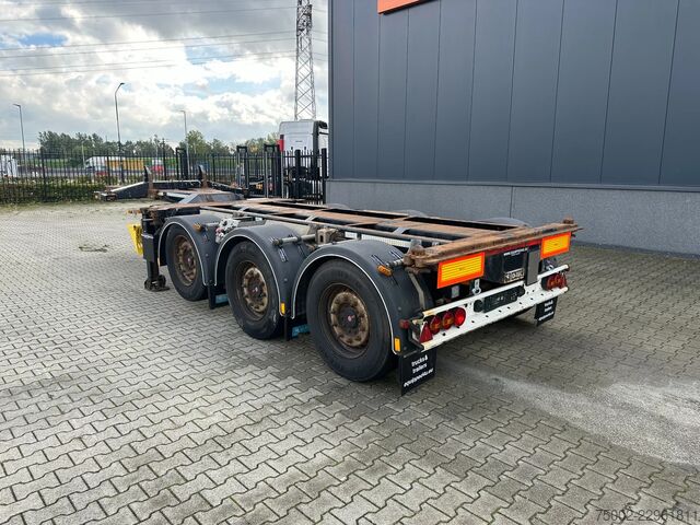 Container transportation D-TEC FLEXITRAILER TRACTION / ADR / SAF + discbrakes ...