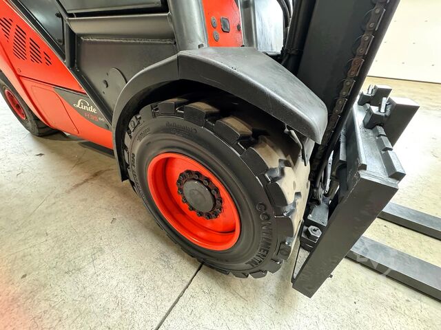 2019, UVV inspection valid until 05/2027, 14,081 operating hours Linde H35T