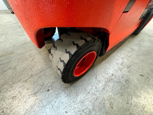 48/2022 Service + UVV 04/2027  10.778 St Linde E30HL