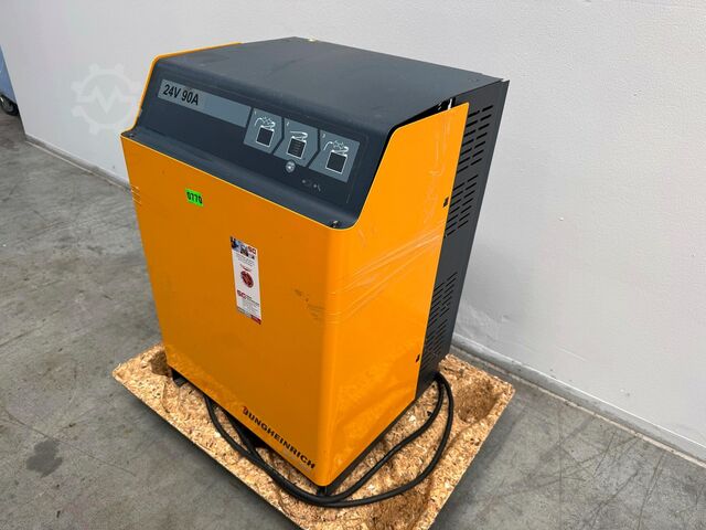 03/2024 serviced + UVV valid until 06/2027 Jungheinrich EFG115