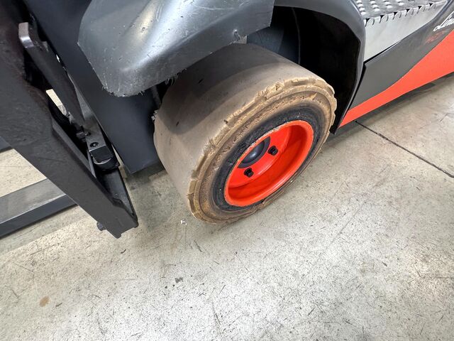 016 UVV 09/2027 6.836 Stunden Linde H20T
