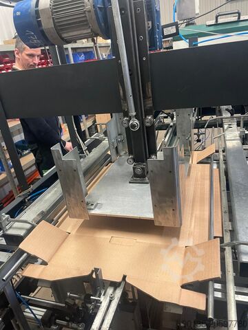 Tray and case erector Impak Imola