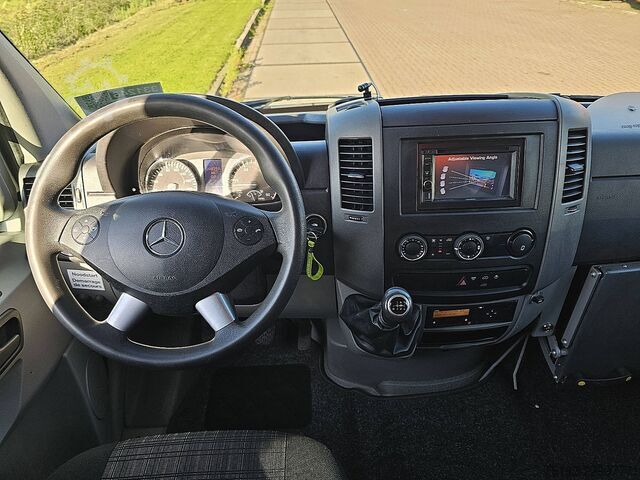 MERCEDES-BENZ SPRINTER 519 L2H2 N2 3500Kg Towbar V6 3.0L Dual Rear Wheels Euro 6 BPM-Exempt Camera 1 MERCEDES-BENZ SPRINTER 519 L2H2 N2 3500Kg Trekhaak V6 3.0Ltr ...