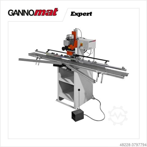 Boring for bottom hinge & window handle Gannomat Expert