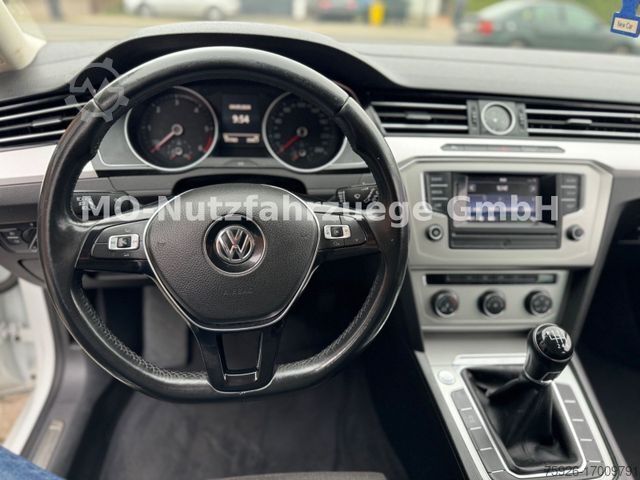 Minibus VW Passat Variant Comfortline *Massage*Memory*Mwst*