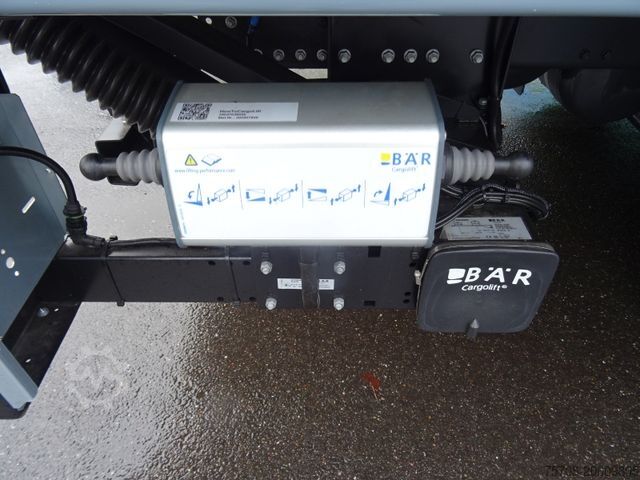 LKW mit Getränkeaufbau MAN 26.320 TGM*8 m Schwenkwand*2,5 to LBW*NLA*Kamera