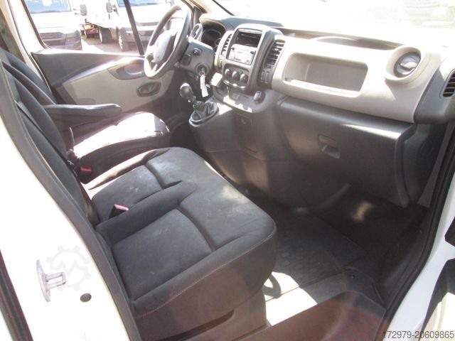 Refrigerator body van RENAULT Trafic 1.6 *Carrier Kühlwagen*Euro6*