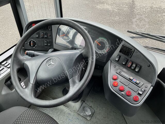 Articulated bus Mercedes-Benz Conecto G