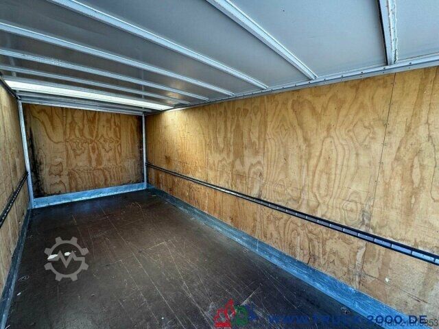 Box truck Iveco 100E22 Koffer LBW Palfinger Klima NUR 170.100 KM
