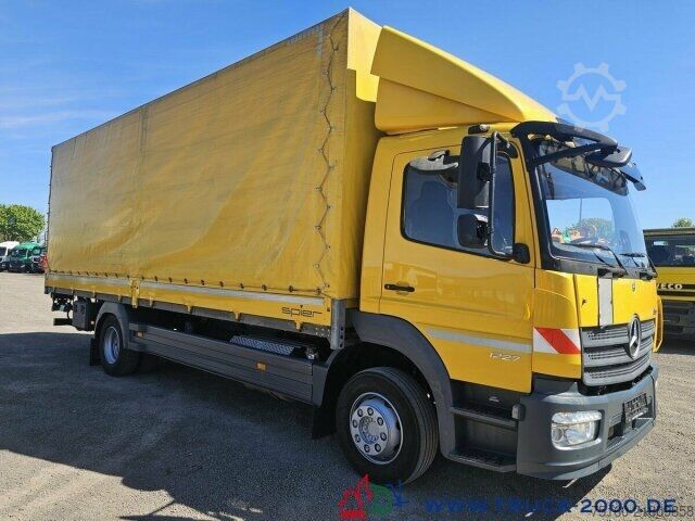 Flatbed truck with tarp Mercedes-Benz Atego 1227 Plane Spriegel LBW BÄR 1.500 Kg + AHK