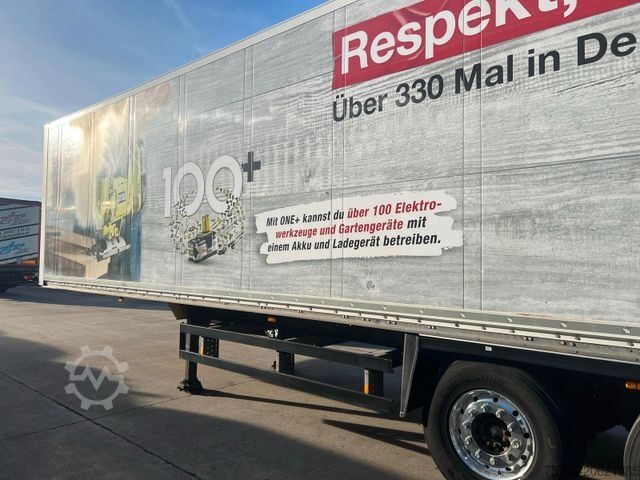 Box semitrailer SCHMITZ CARGOBULL SCB S3B SKO24/L * LIFT * ALCOA * 1.HAND *