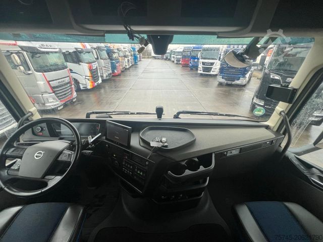 Standard tractor unit VOLVO FH500 * TOP * ACC * RETARDER * VOLLLUFT *2X TANK