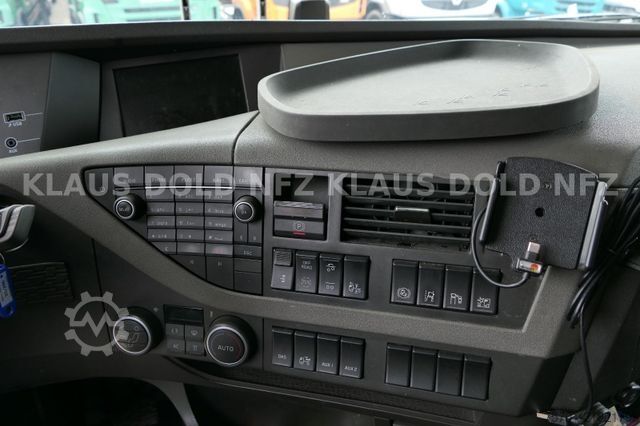 Swap body truck VOLVO FH 500 BDF Retarder Lift-/Lenkachse LBW Euro 6