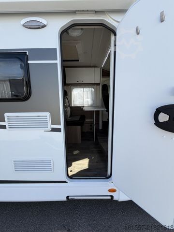 Teilintegriertes Wohnmobil CARADO V 339 Navi/Kamera, Markise, SAT/TV