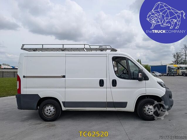 Panel van Peugeot Boxer 3t3 2l blue hdi 110 pack