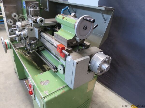 Center lathe SCHAUBLIN 150
