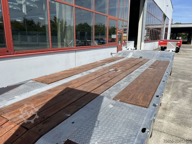 Tieflader Anhänger Möslein T 2 Schwebheim  Neuer 2 Achs Tieflader- Anhänger, Verbreiterung