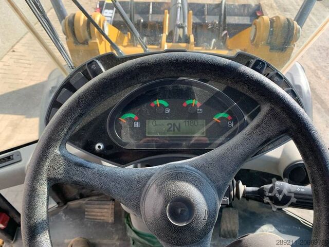 Wheel loader CAT 906