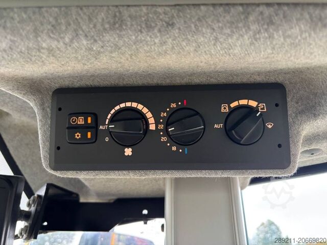 Radlader Volvo L 90 H (On Transport)